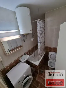 Izdavanje, jednosoban stan, 36m², Liman 2, Novi Sad Sve Podlokacije - image 3