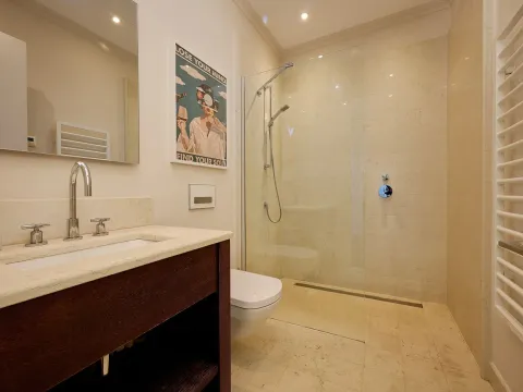 Rent, one bedroom apartment, 63m², Porto Montenegro, Tivat - image 14