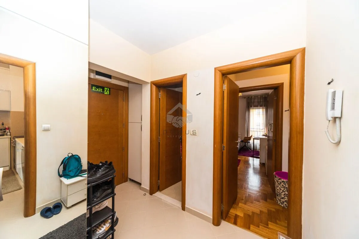 Sale, two bedroom apartment, 69m², Pobrežje, Podgorica