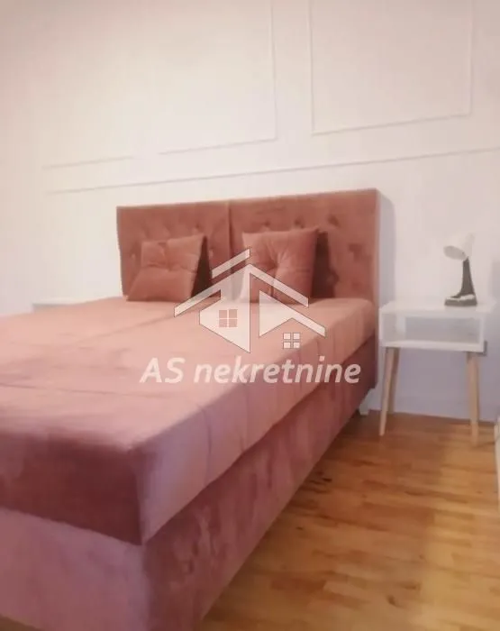 Izdavanje, trosoban stan, 60m², Trošarina, Voždovac Sve Podlokacije