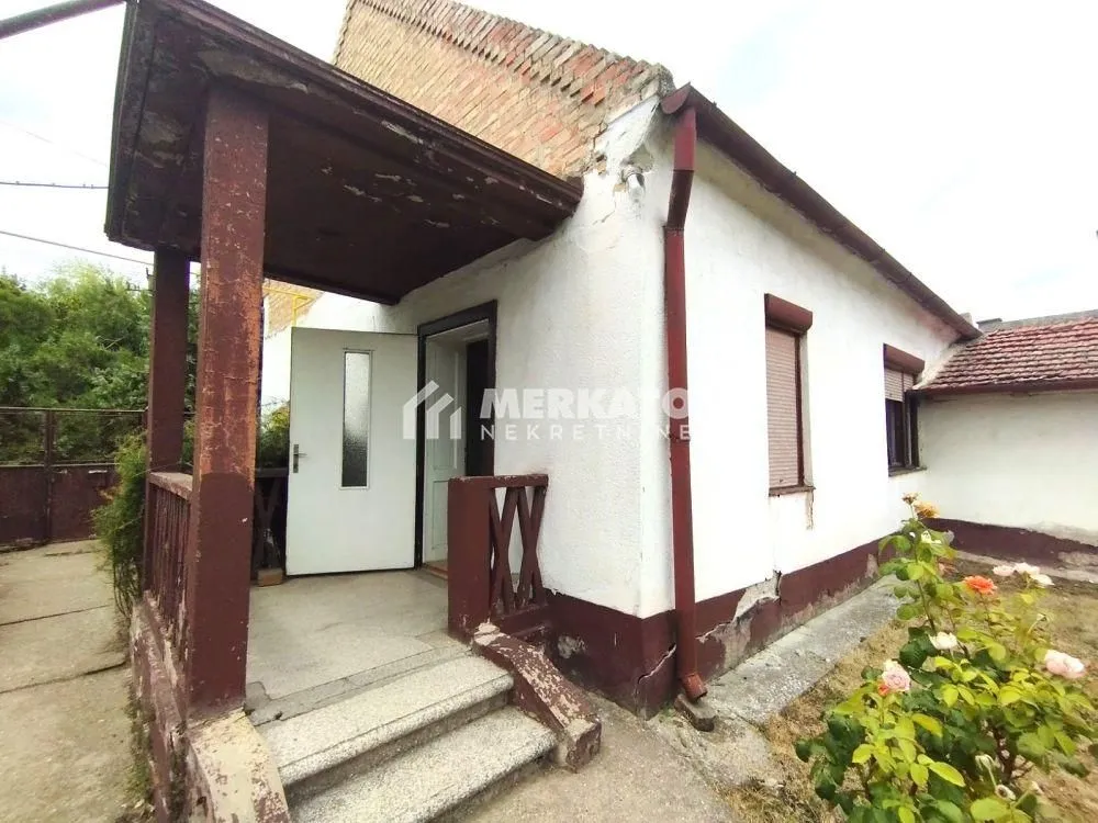Prodaja, kuća, 74m², Šumica, Zrenjanin