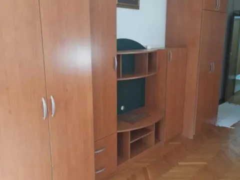 Izdavanje, garsonjera, 29m², Grbavica, Novi Sad Sve Podlokacije - image 5