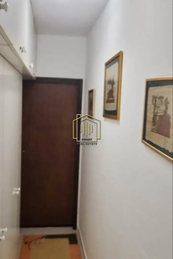 Izdavanje, jednosoban stan, 50m², Dobrota, Kotor