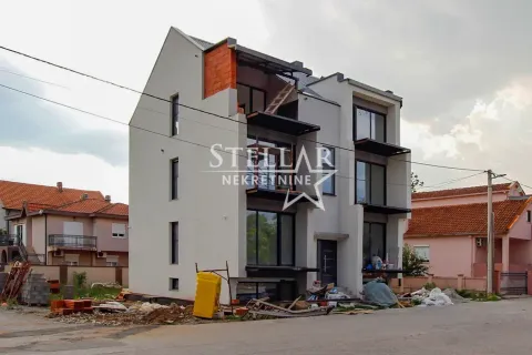 Prodaja, trosoban stan, 100m², Zagorič, Podgorica - image 2