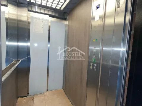 Izdavanje, poslovni prostor, 110m², Centar, Smederevo - image 16