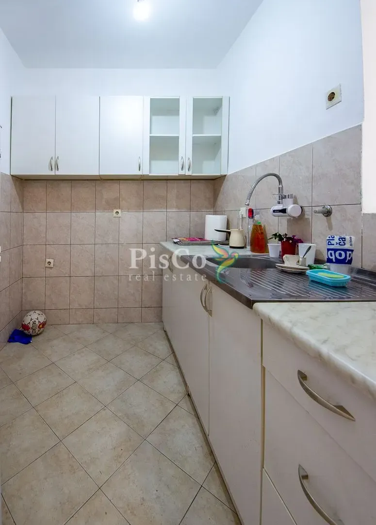 Prodaja, dvosoban stan, 84m², Stari Aerodrom, Podgorica