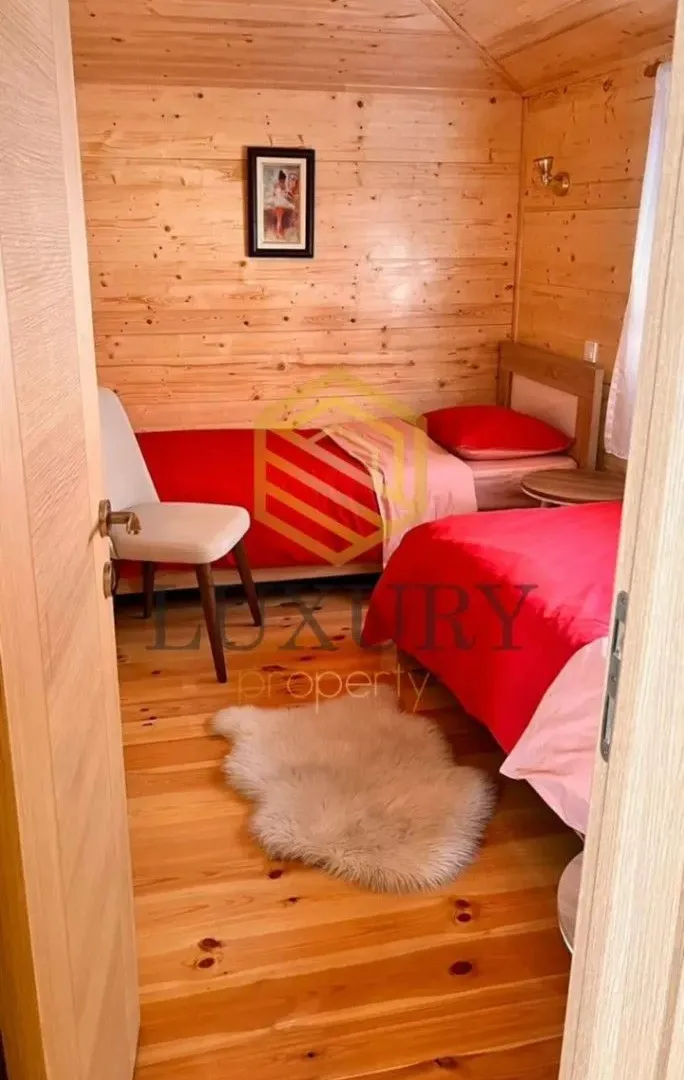 Izdavanje, kuća, 63m², Centar, Kolašin
