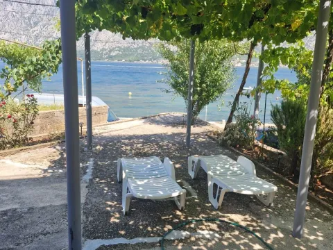 Sale, two bedroom apartment, 85m², Prčanj, Kotor - image 7