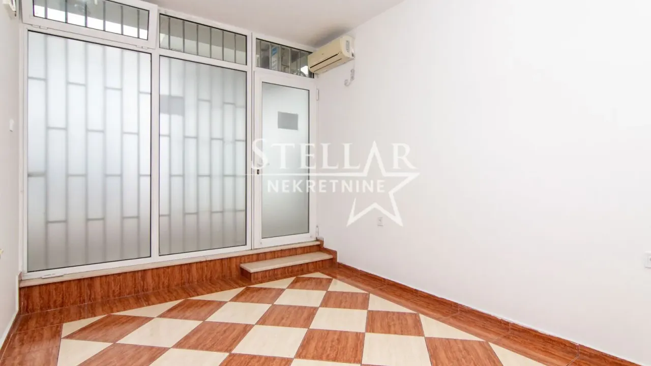 Rent, office space, 15m², Preko Morače, Podgorica