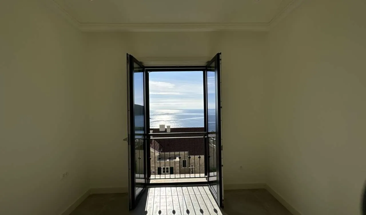 Prodaja, jednosoban stan, 78m², Luštica Bay, Tivat