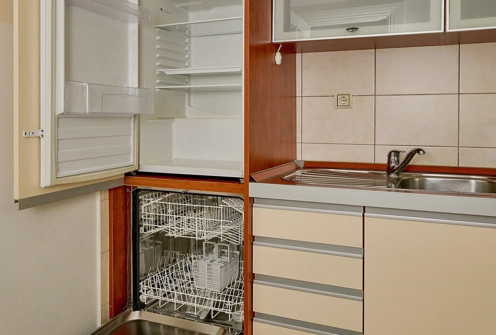 Sale, apartment, 89m², Sveti Stefan, Budva
