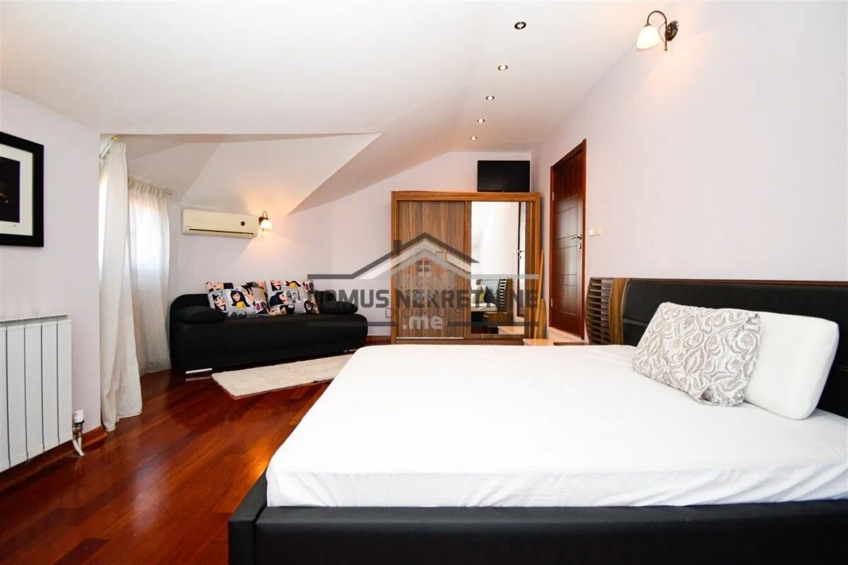 Rent, house, 180m², Donja Gorica, Podgorica
