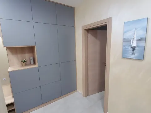 Sale, two bedroom apartment, 55m², Budva, Crna Gora - image 11