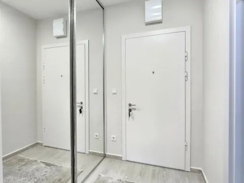 Rent, one bedroom apartment, 57m², Bečići, Budva - image 17