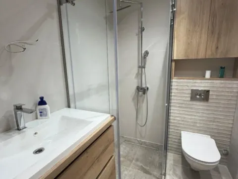 Sale, two bedroom apartment, 89m², Bečići, Budva - image 9