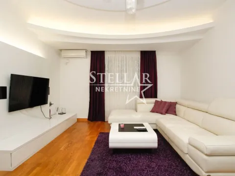 Rent, one bedroom apartment, 54m², City Kvart, Podgorica - image 1