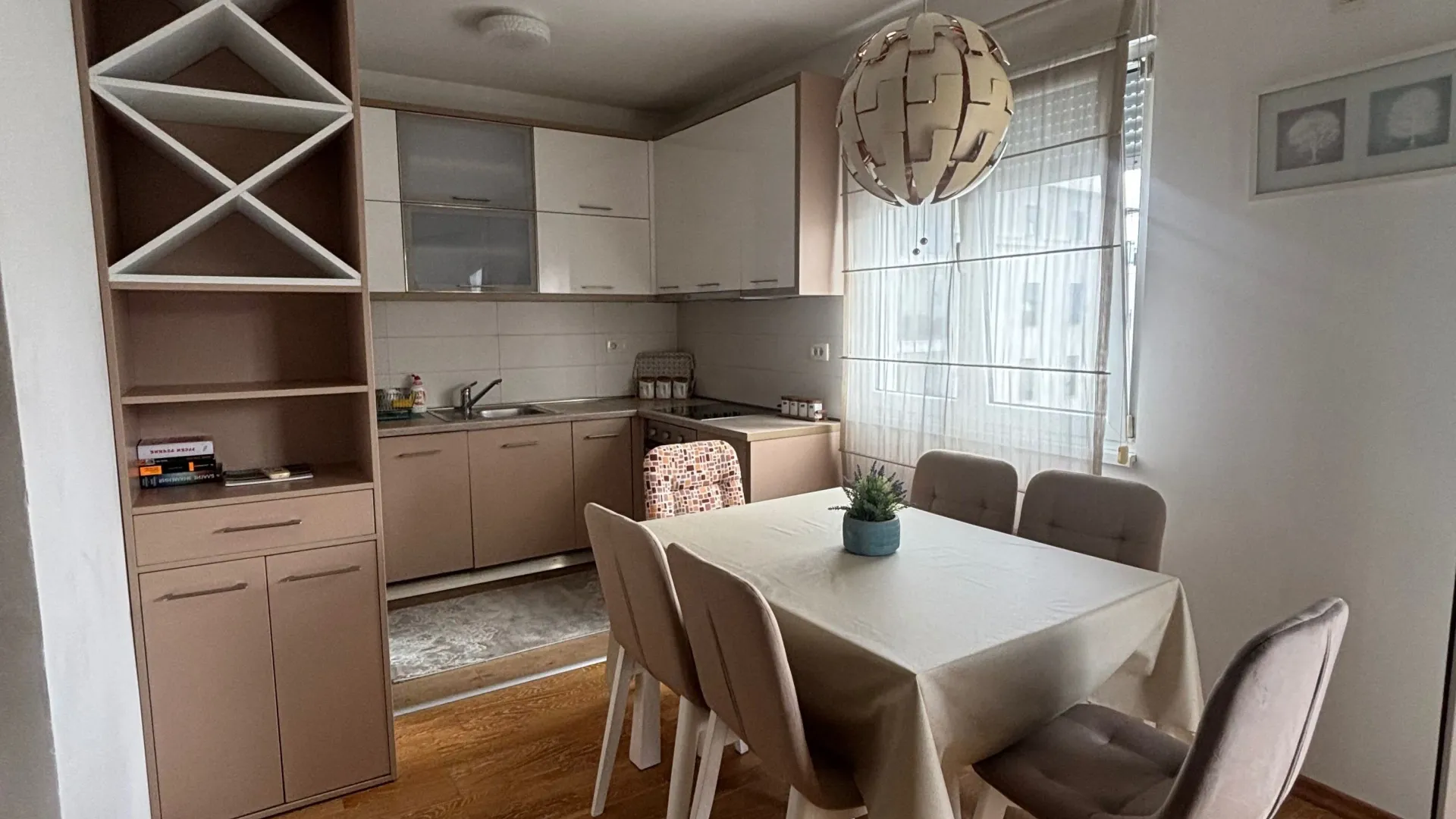 Rent, one bedroom apartment, 51m², Nova Dalmatinska, Podgorica