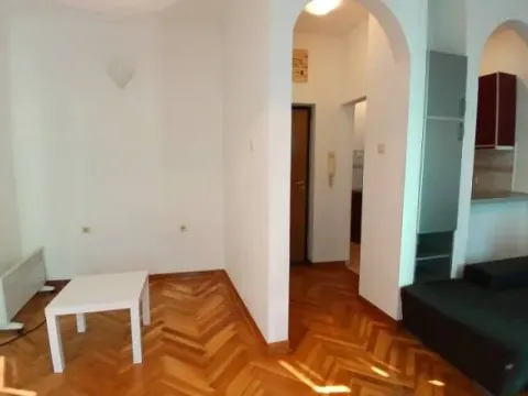 Rent, one bedroom apartment, 25m², Dorćol Sve Podlokacije, Beograd - image 9