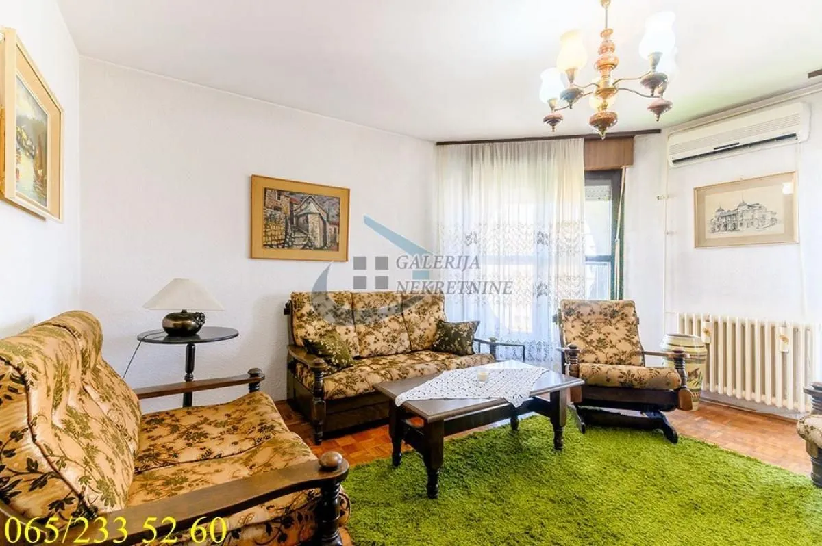 Prodaja, trosoban stan, 92m², Vidikovački venac, Rakovica
