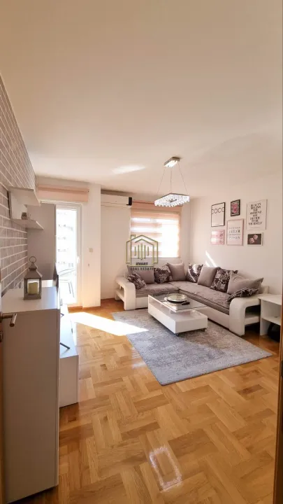 Rent, one bedroom apartment, 44m², Stari Aerodrom, Podgorica