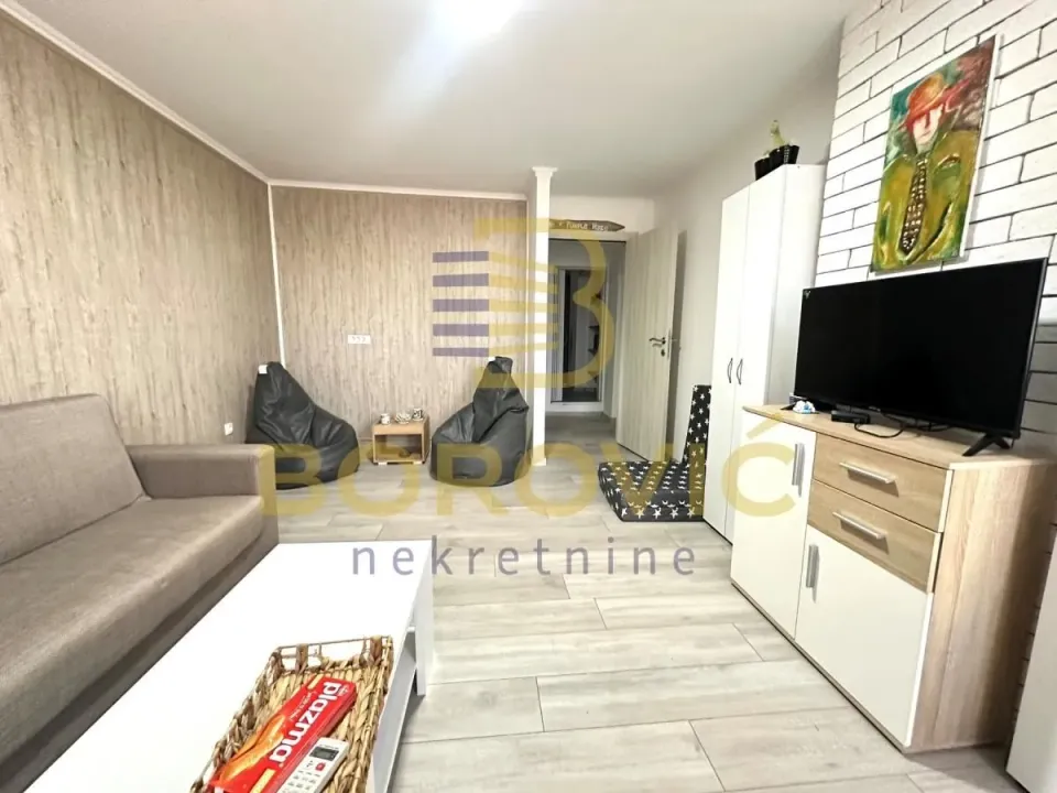 Sale, one bedroom apartment, 33m², Karaburma, Palilula Sve Podlokacije