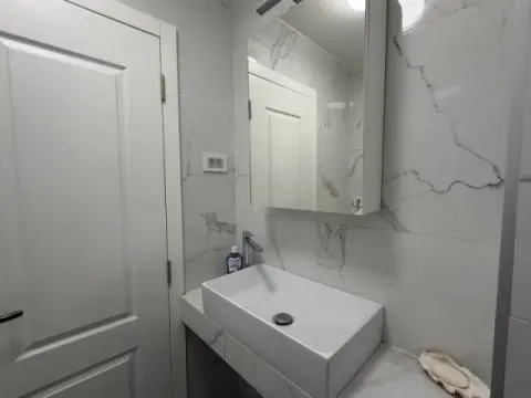 Rent, three bedroom apartment, 69m², Kalenić Pijaca, Vračar Sve Podlokacije - image 4