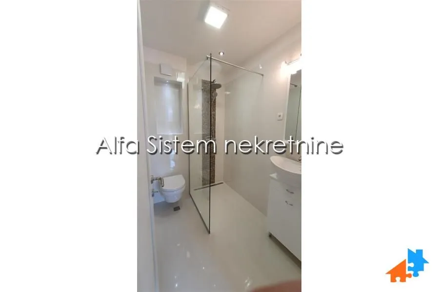 Rent, house, 510m², Banovo Brdo, Beograd