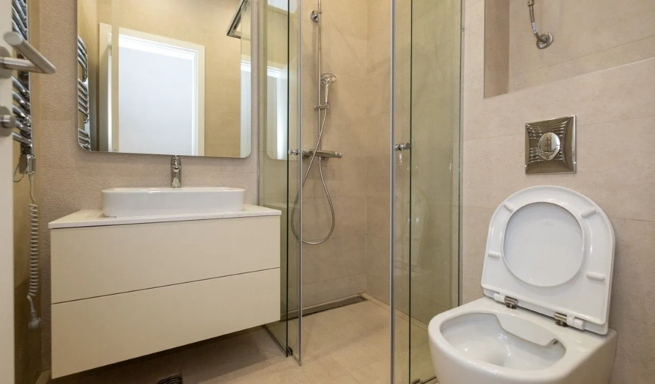Izdavanje, trosoban stan, 205m², Gorica C, Podgorica