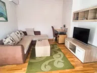 Izdavanje, dvosoban stan, 75m², City Kvart, Podgorica - image 8