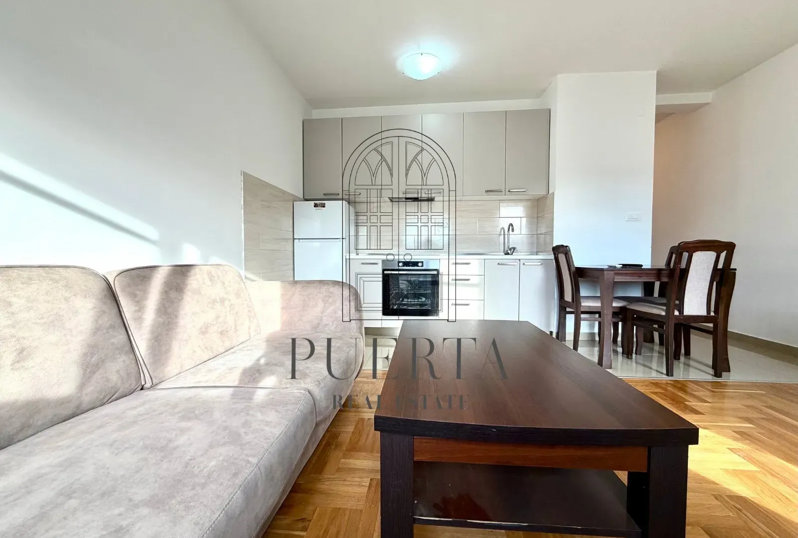 Izdavanje, garsonjera, 34m², Zabjelo, Podgorica