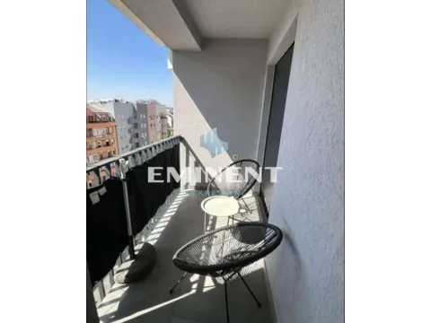 Izdavanje, dvosoban stan, 45m², Lipov Lad, Zvezdara Sve Podlokacije - image 9