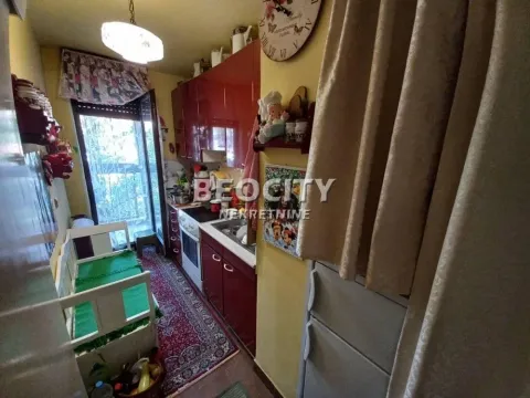 Prodaja, stan, 46m², Novo naselje, Novi Sad - image 3