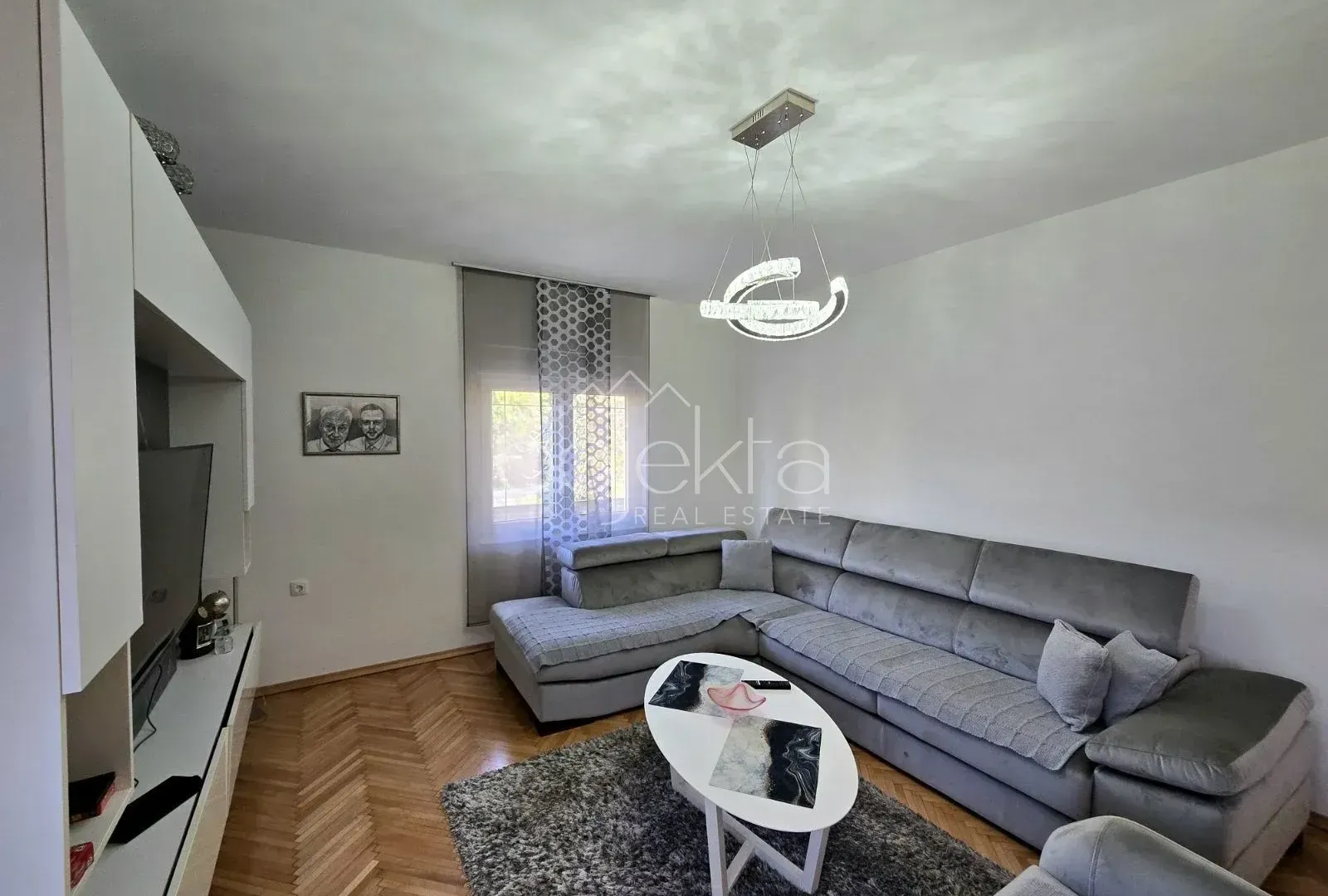 Rent, apartment, 115m², Tivat, Crna Gora