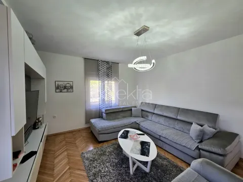 Izdavanje, stan, 115m², Tivat, Crna Gora - image 2