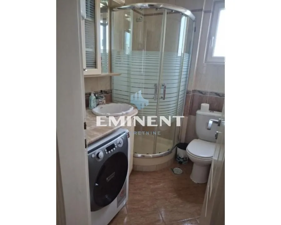 Izdavanje, dvosoban stan, 47m², Stari Grad, Beograd