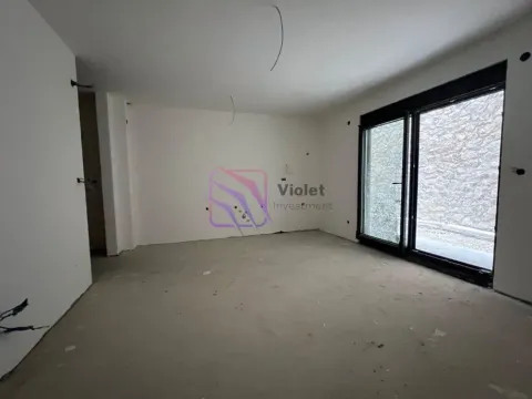 Prodaja, jednosoban stan, 52m², Gorica C, Podgorica - image 8