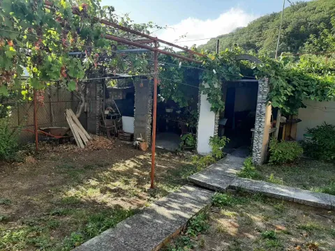 Prodaja, kuća, 210m², Bar, Crna Gora - image 5