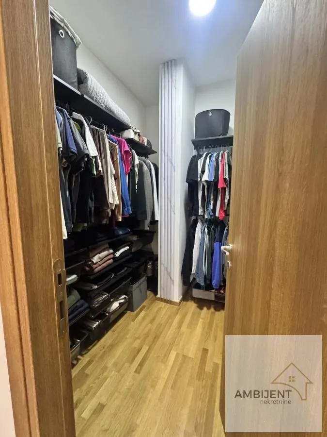 Prodaja, trosoban stan, 69m², Stari Banovci, Stara Pazova
