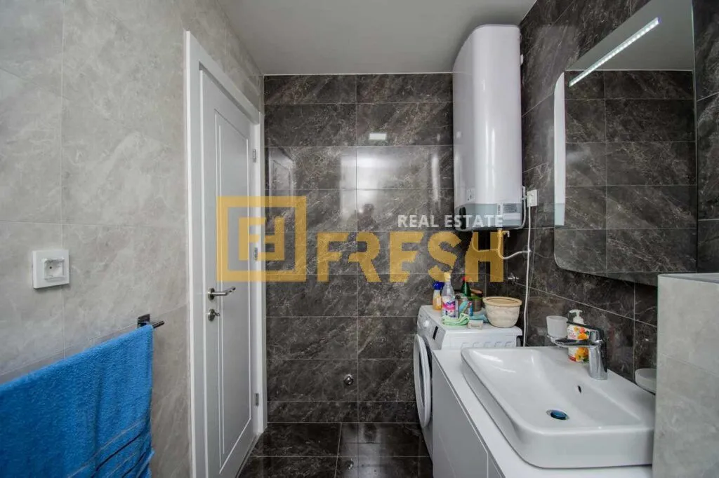 Izdavanje, jednosoban stan, 50m², Tološi, Podgorica