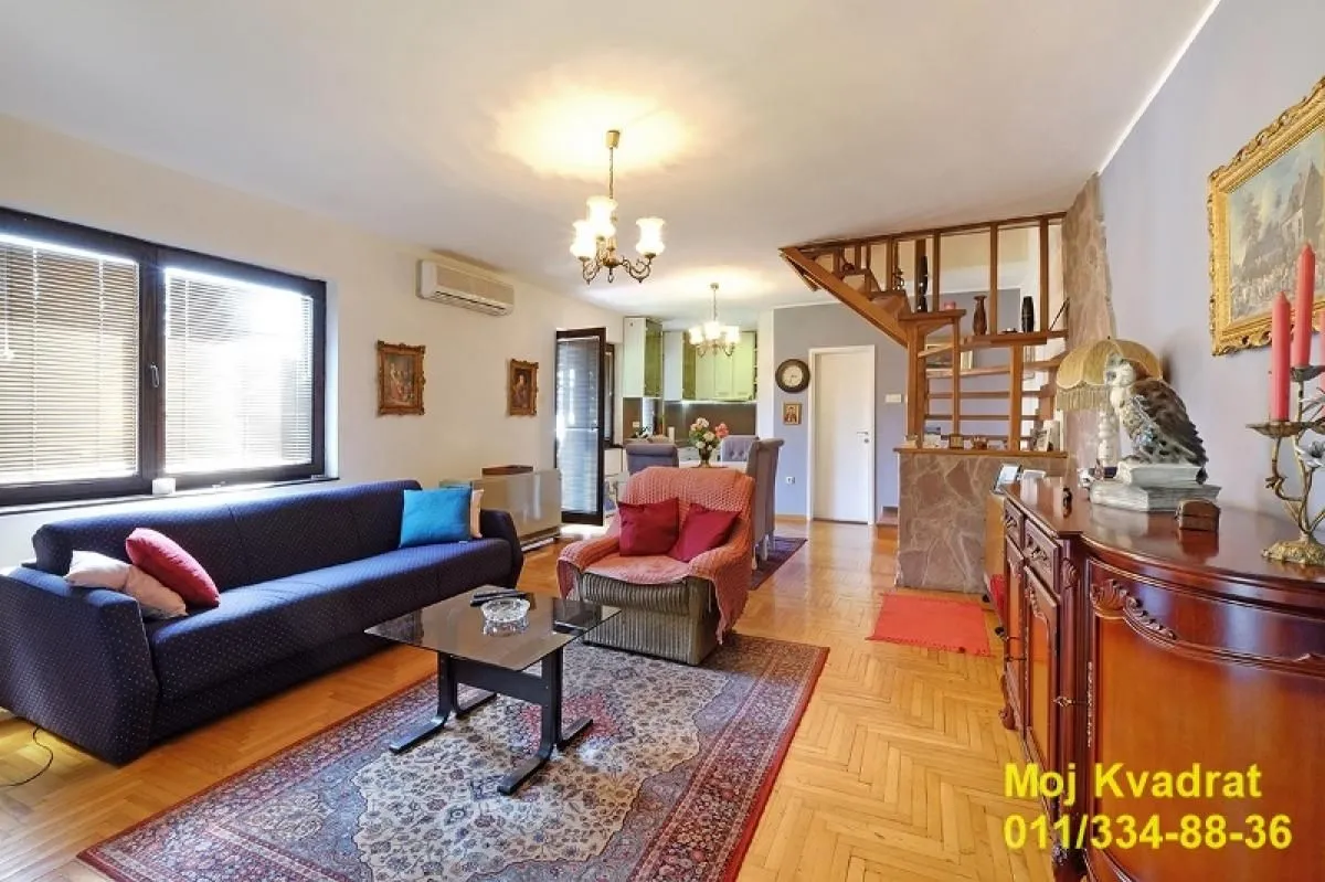 Sale, house, 250m², Dušanovac, Voždovac Sve Podlokacije