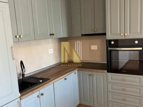 Izdavanje, trosoban stan, 71m², Socijalno, Novi Sad Sve Podlokacije - image 6