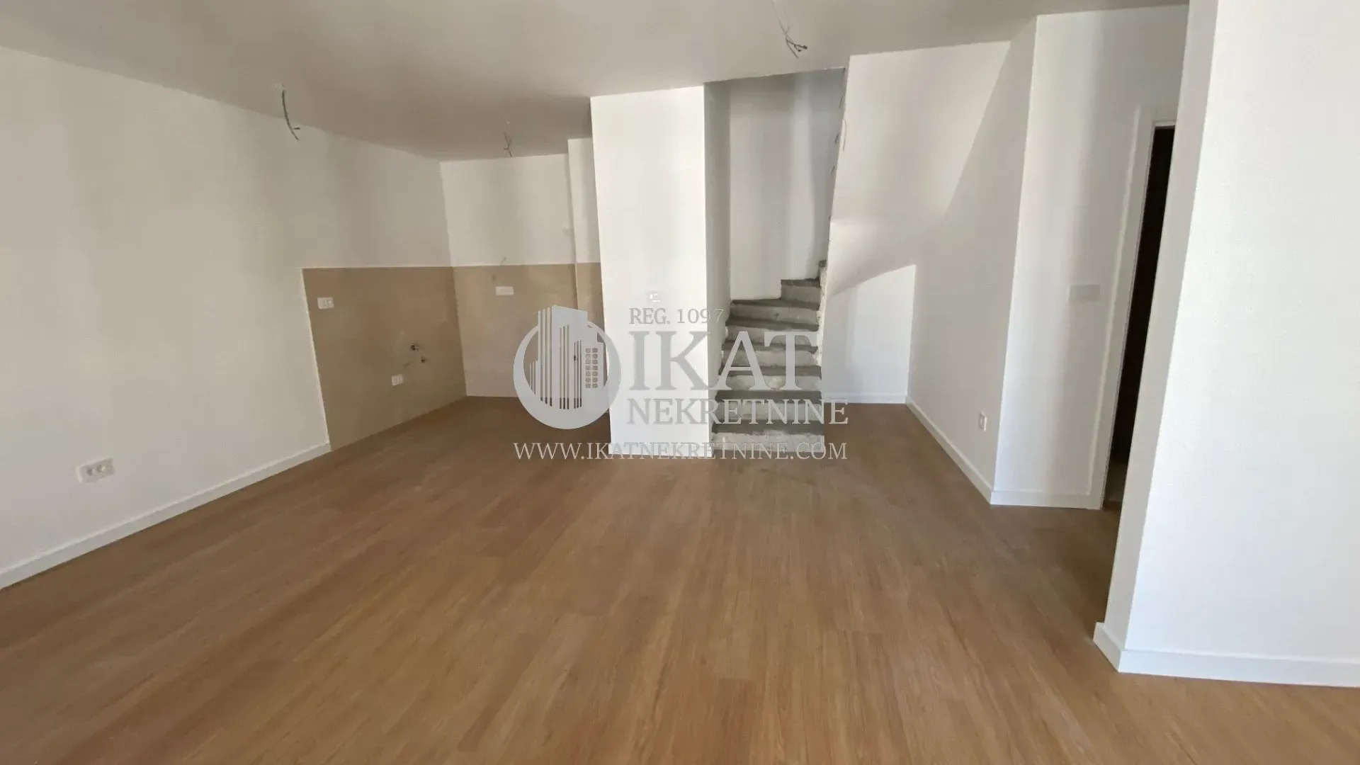 Sale, apartment, 162m², Dušanovac, Voždovac Sve Podlokacije