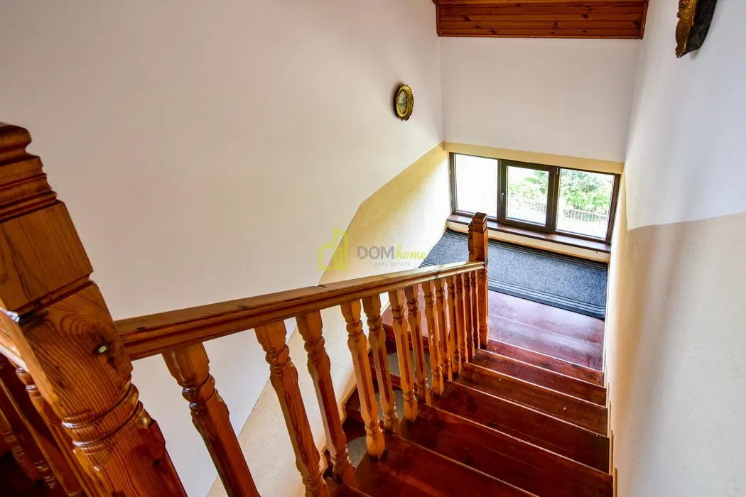 Sale, house, 370m², Tološi, Podgorica
