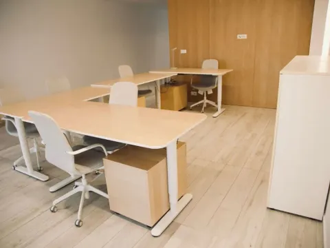 Izdavanje, poslovni prostor, 93m², City Kvart, Podgorica - image 13