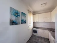 Prodaja, kuća, 147m², Donji Kokoti, Podgorica - image 2