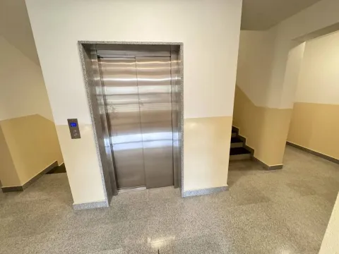 Prodaja, jednosoban stan, 52m², Bečići, Budva - image 3