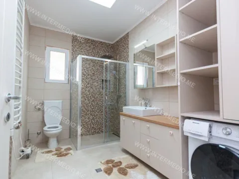 Sale, house, 220m², Zelenika, Herceg Novi - image 3