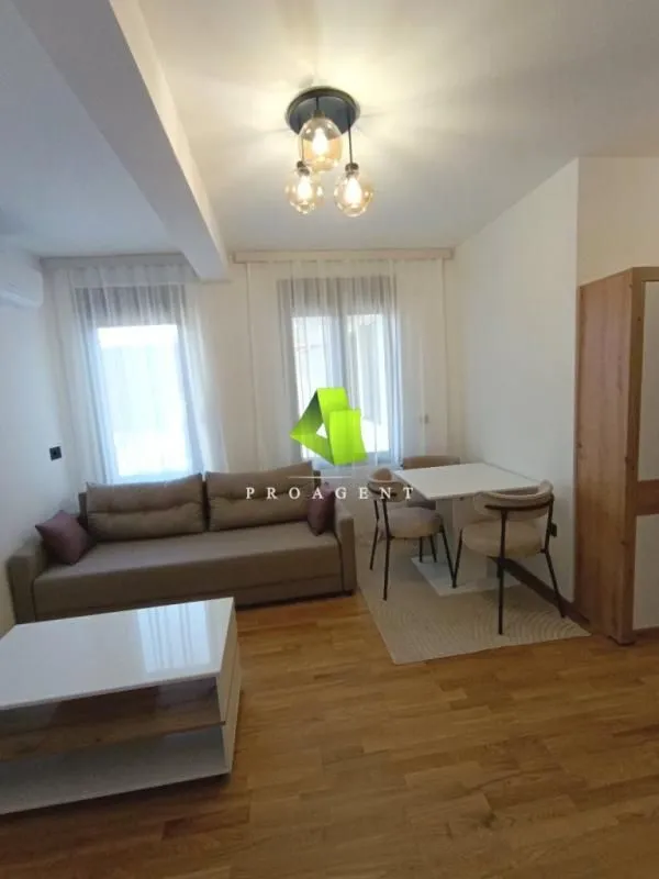 Rent, one bedroom apartment, 33m², Medijana, Niš