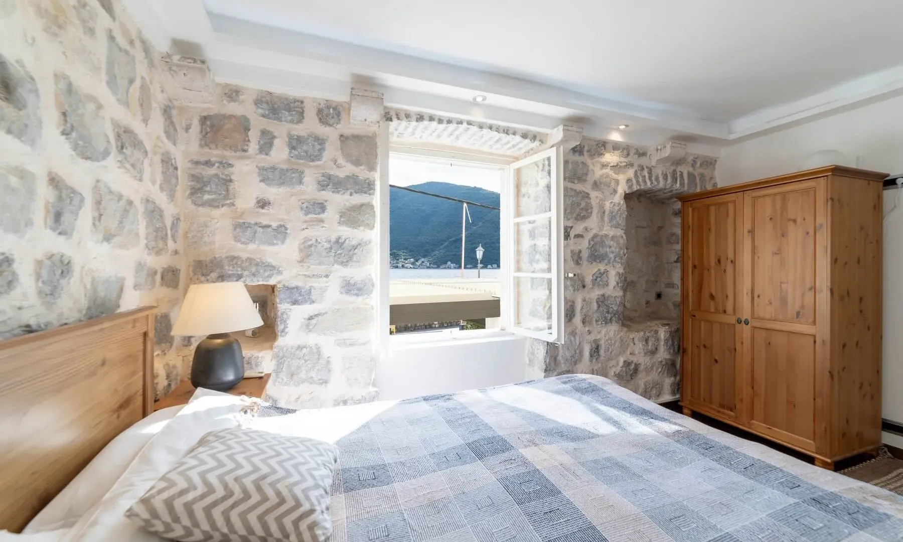 Sale, house, 160m², Perast, Kotor