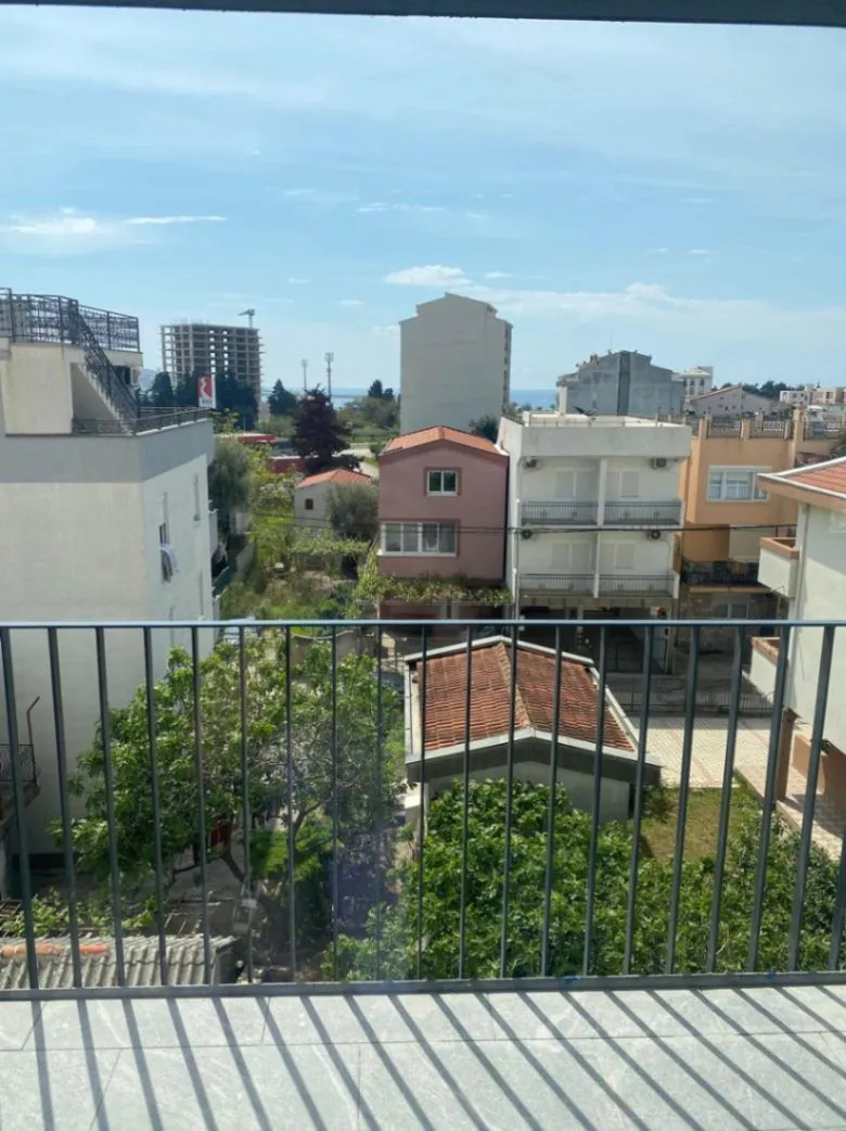 Prodaja, dvosoban stan, 60m², Bar, Crna Gora